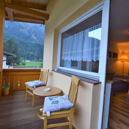 In Near Lift * اوتز