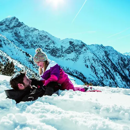 アパート In Near Lift